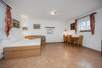 Pokoj přízemí - Prodej chaty / chalupy 121 m², Petroupim