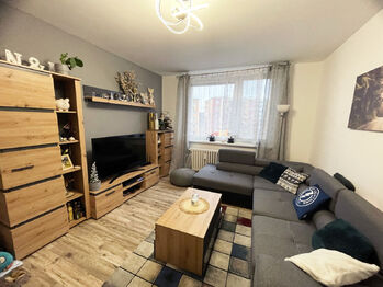 Pronájem bytu 2+1 v osobním vlastnictví 66 m², Rožnov pod Radhoštěm