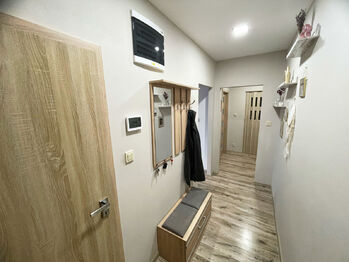 Pronájem bytu 2+1 v osobním vlastnictví 66 m², Rožnov pod Radhoštěm