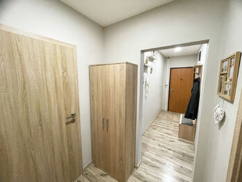 Pronájem bytu 2+1 v osobním vlastnictví 66 m², Rožnov pod Radhoštěm