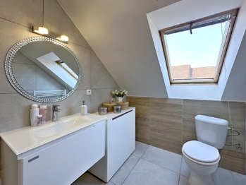 Prodej bytu 3+kk v osobním vlastnictví 100 m², Včelná