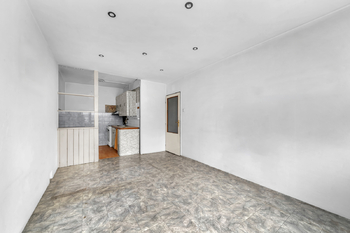 Prodej bytu 2+kk v osobním vlastnictví 40 m², Praha 9 - Střížkov