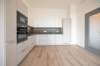 Pronájem bytu 2+kk v osobním vlastnictví 57 m², Praha 4 - Modřany