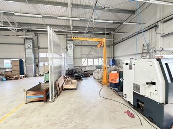 Pronájem výrobních prostor 610 m², Vsetín