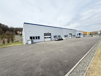 Pronájem výrobních prostor 610 m², Vsetín