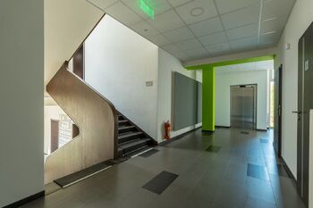 Pronájem kancelářských prostor 24 m², Uherské Hradiště