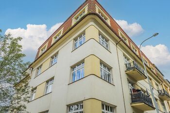 Prodej bytu 1+kk v osobním vlastnictví 31 m², Praha 5 - Smíchov