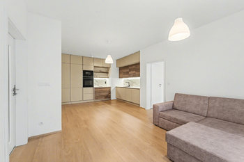 obývací pokoj s kuchyňským koutem - Pronájem bytu 4+kk v osobním vlastnictví 92 m², Kladno