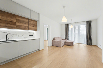 obývací pokoj s kuchyňským koutem - Pronájem bytu 4+kk v osobním vlastnictví 92 m², Kladno