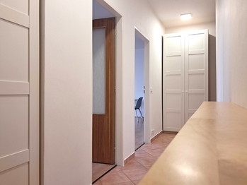 Pronájem bytu 2+kk v osobním vlastnictví 55 m², Praha 5 - Hlubočepy