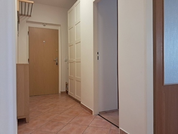 Pronájem bytu 2+kk v osobním vlastnictví 55 m², Praha 5 - Hlubočepy