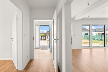 Chodba - Prodej domu 118 m², Planá nad Lužnicí