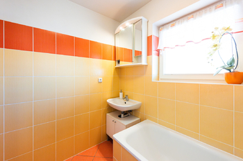 Výjimečný byt 3+kk s terasou, Popůvky, ul. Horní - Prodej bytu 3+kk v osobním vlastnictví 80 m², Popůvky