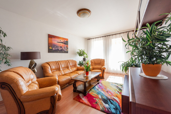 Výjimečný byt 3+kk s terasou, Popůvky, ul. Horní - Prodej bytu 3+kk v osobním vlastnictví 80 m², Popůvky