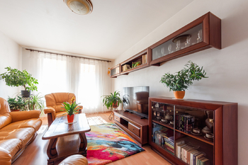 Výjimečný byt 3+kk s terasou, Popůvky, ul. Horní - Prodej bytu 3+kk v osobním vlastnictví 80 m², Popůvky