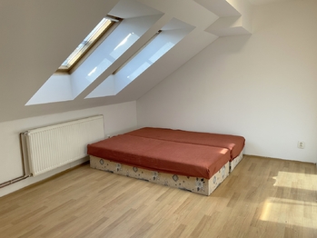 Pronájem bytu 2+kk v osobním vlastnictví 48 m², Hradec Králové