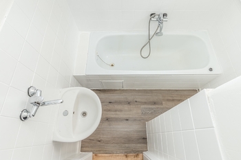 Prodej bytu 1+1 v osobním vlastnictví 65 m², Čistá