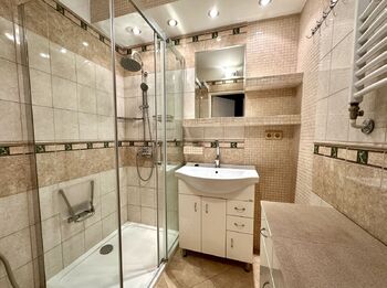 Pronájem bytu 3+1 v osobním vlastnictví 74 m², Praha 6 - Liboc