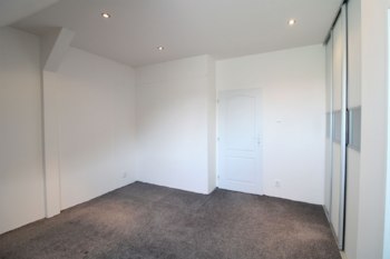 Prodej domu 378 m², Údlice