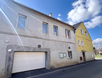 Prodej domu 378 m², Údlice