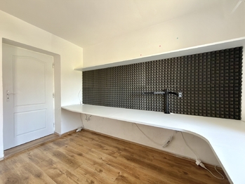 Prodej domu 407 m², Údlice