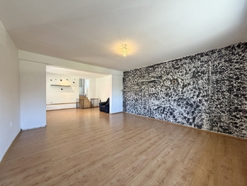 Prodej domu 407 m², Údlice