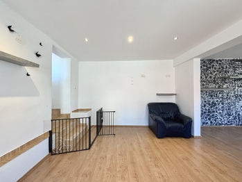 Prodej domu 407 m², Údlice