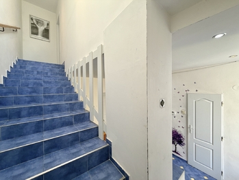 Prodej domu 407 m², Údlice
