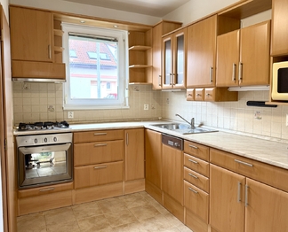 Pronájem domu 138 m², Praha 9 - Satalice