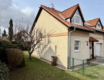 Pronájem domu 138 m², Praha 9 - Satalice