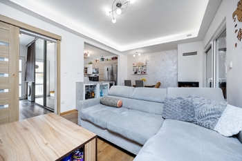 Prodej domu 80 m², Polerady