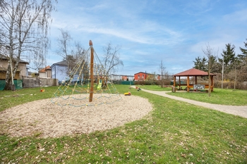 Prodej domu 80 m², Polerady