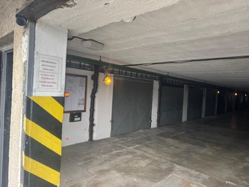 Prodej garáže 18 m², Zlín