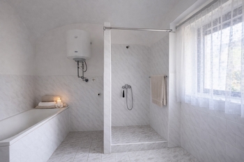 Prodej domu 240 m², Kozojedy