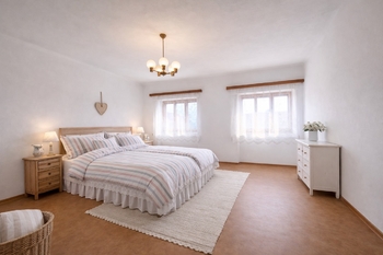Prodej domu 240 m², Kozojedy