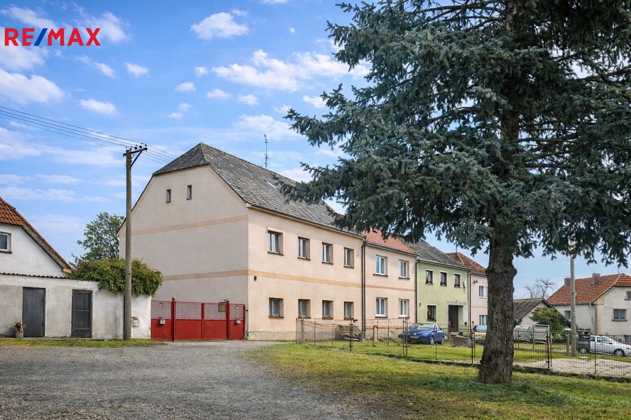 Prodej domu, 240 m2, Kozojedy