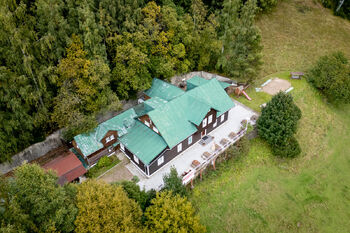 Prodej horského Penzionu Táňa na krásném místě v Peci pod Sněžkou, Velká Úpa II, čp. 154 – investice s potenciálem rozšíření. - Prodej ubytovacího zařízení 584 m², Pec pod Sněžkou