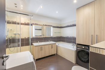 Prodej bytu 4+kk v osobním vlastnictví 130 m², Český Brod