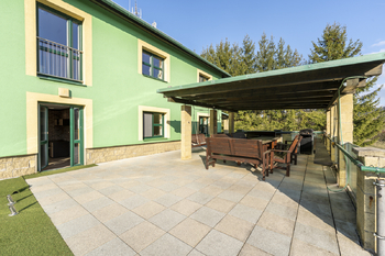 Prodej domu 525 m², Liptál