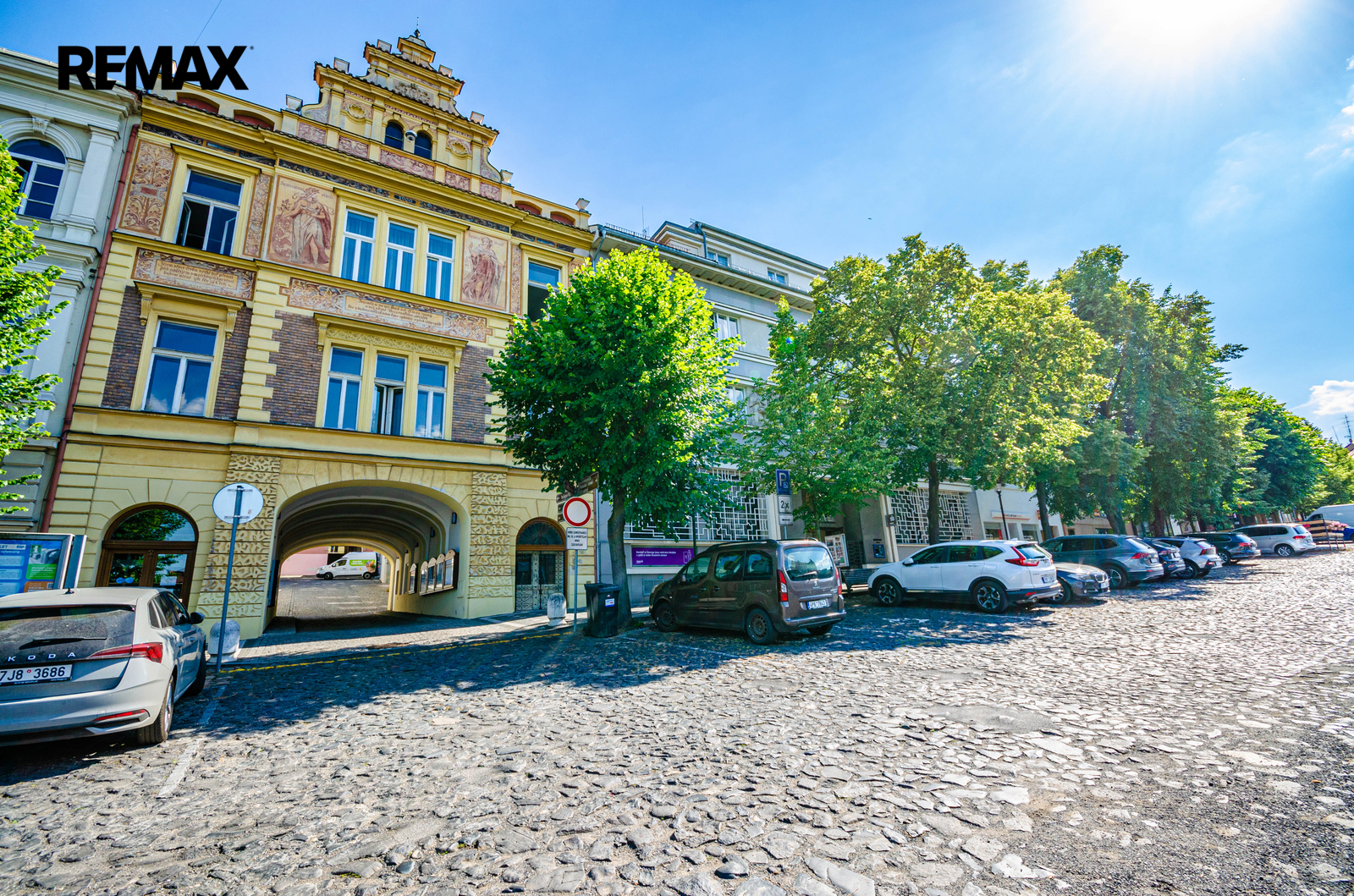 1+1, Karlovo náměstí, Roudnice nad Labem, Litoměřice, Ústecký kraj
