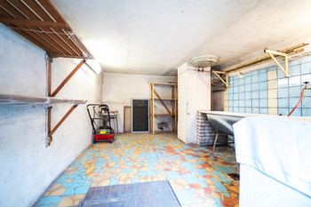 Prodej domu 95 m², Straky