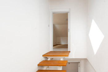 Prodej domu 300 m², Měchenice