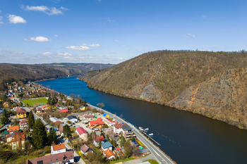 Prodej domu 300 m², Měchenice