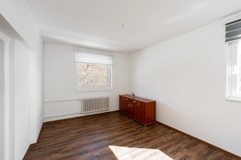 Prodej domu 300 m², Měchenice