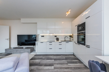 Prodej bytu 3+kk v družstevním vlastnictví 100 m², Praha 10 - Dolní Měcholupy