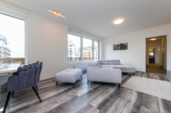 Prodej bytu 3+kk v družstevním vlastnictví 100 m², Praha 10 - Dolní Měcholupy