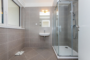 Prodej bytu 3+kk v družstevním vlastnictví 100 m², Praha 10 - Dolní Měcholupy