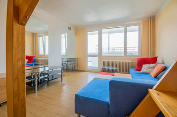 Prodej bytu 1+kk v osobním vlastnictví 36 m², Hradec Králové