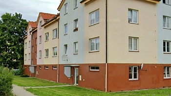 Prodej bytu 1+kk v osobním vlastnictví 40 m², Odolena Voda