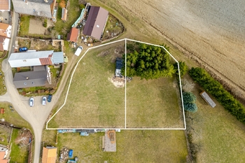 Prodej pozemku 825 m², Úsobí